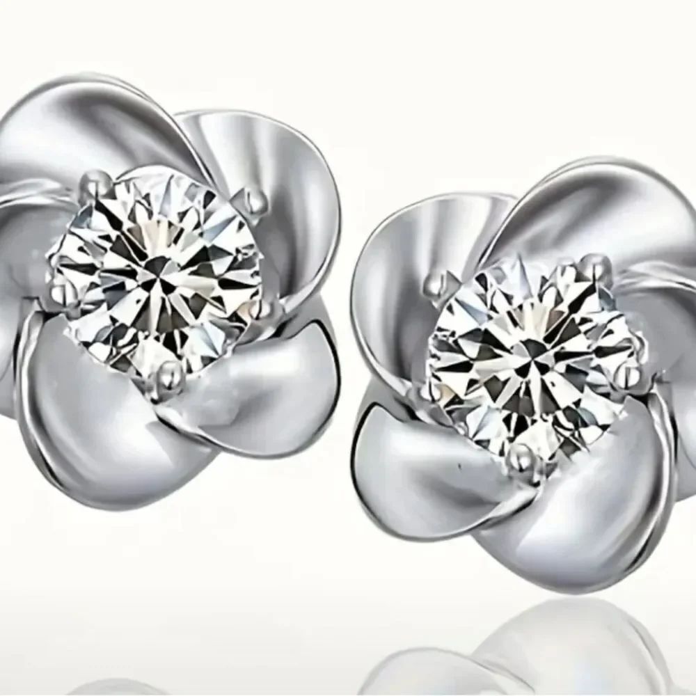 Dainty Daisy Blossom Stud Earrings S925 Posts, Sparkling Elegance (0.35 in)